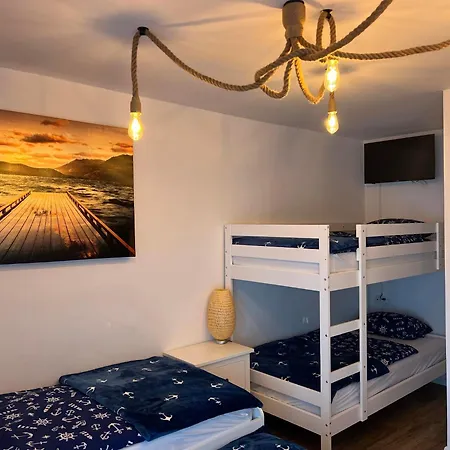 Nadmorska Ostoya Kwatera prywatna *