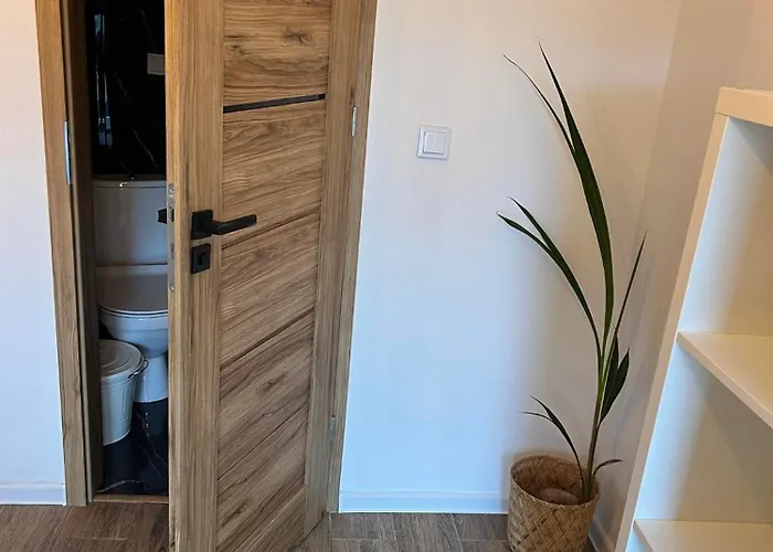 Ubytování v soukromí Nadmorska Ostoya *